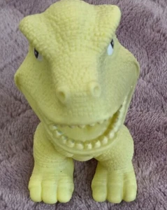 GI-GO Re-Evolution Dinosaur Toys Figures T Rex - Green Yellow - Gigo - Picture 1 of 5