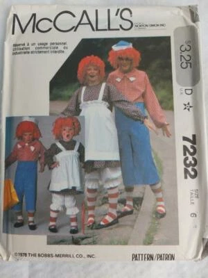 McCall's 7232 Child's Raggedy Ann & Andy Costumes Patterns size 6-8    1980 - Image 1 of 2