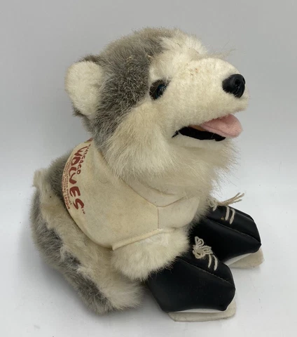 VTG Chicago Wolves Skates Hockey Mascot 10” Plush Stuffed Animal Small Toy 1994 Cover