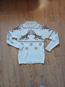 Womens 70s Vintage S/M Deer Christmas Brown And Cream Knit Sweater - Picture 1 of 8