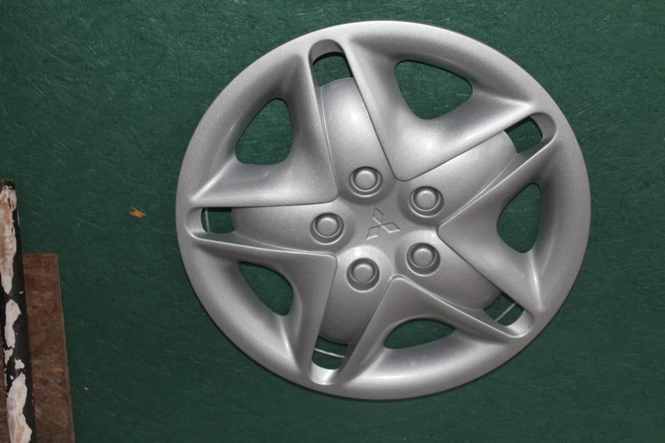 CUBIERTA RUEDA TAPACUBOS MITSUBISHI GALANT 1999 A 2003 FÁBRICA 16" ORIGINAL 57564 OEM Foto 1 de 1