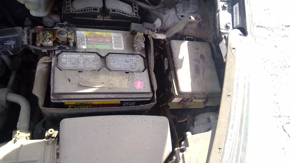 Fuse Box Engine Fits 12-15 RIO 5163121 Foto 1 de 1