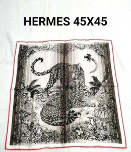 HERMES Schal Carre 45 Seide Tier Leopard Dschungel Liebe Robert Dallet mit Box an - Bild 1 von 8