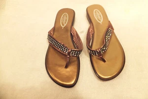 Callisto of California Copper Leather Thong Sandals W/ Rhinestones Size 7M - Picture 1 of 4