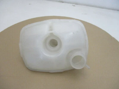 VW Kühlmittel / Ausgleichsbehälter  171121407 F - Bild 1 von 4