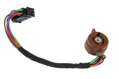 Interruptor de encendido para BMW 323i 1998-1999 URO 1999 Foto 1 de 4