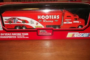 LOY ALLEN #27 HOOTERS TRANSPORTER RACING CHAMPIONS 1995 EDITION 1:64 NIB (105) - Picture 1 of 3