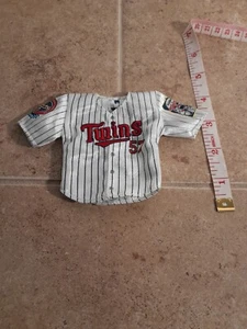 2005 Upper Deck Mini Baseball Jersey #57 JOHAN SANTANA Twins - Picture 1 of 6