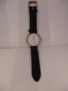 DANIEL WELLINGTON CLASSIC SHEFFIELD QUARTZ ANALOG WHITE WATCH NEW BATTERY - Picture 1 of 12