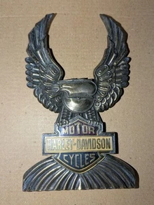 Harley Davidson Motor Cycles Sissy Bar emblema raro de colección - Imagen 1 de 3