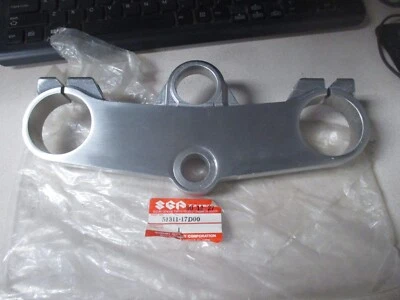 Nuevo de Lote Antiguo Suzuki OEM Cabezal de Vástago de Dirección 1991-1992 GSXR750 51311-17D00 Foto 1 de 4