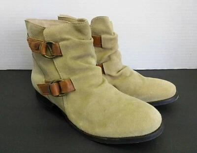 Diba Flap Jack Ankle Boots Womens Size 8.5 Suede Slouch Double Buckle Boho NWOT - Image 1 of 4