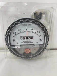 Sensocon S2300-0 Series S2000 Differential Pressure Gauge 0.25 – 0 – 0.25” WC - Picture 1 of 3