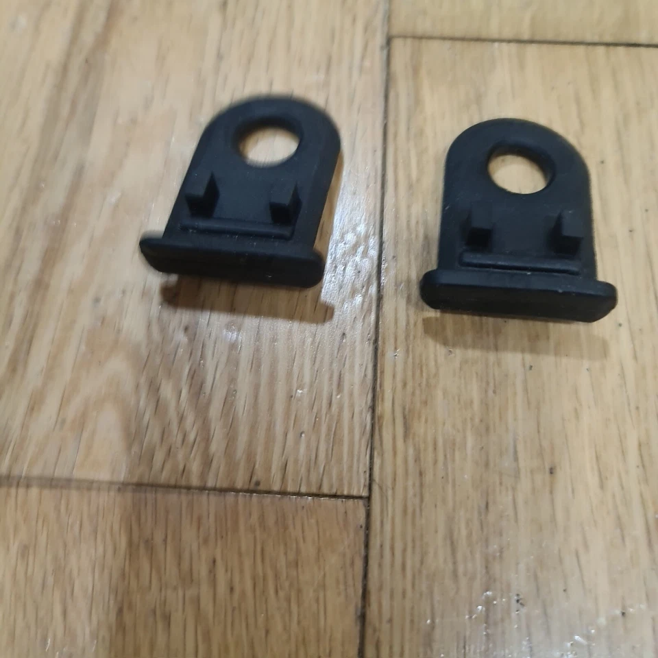 Philips PerfectCare Silence Generador de Vapor Plancha GC9550 Bomba Soportes de Goma 11a Foto 1 de 1