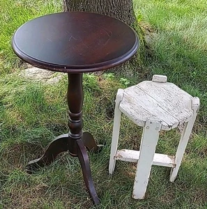 Antique Farmhouse & Vtg. Elegant Designer Table Stands Shabby Paint (e7) - Foto 1 di 23