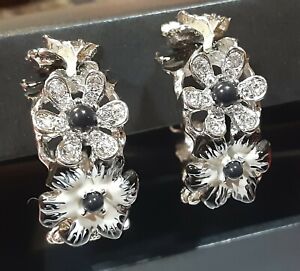 Kenneth Jay Lane Crystal White Black Enamel Hoop Multi Flower Clip Earrings MINT