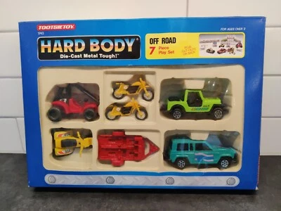 老式 1992 年 Tootsietoy 硬质车身越野 7 件套压铸金属游戏套装吉普车 — 第 1/4 张图片