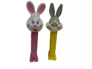 2 VINTAGE HASE KANINCHEN PEZ SPENDER BUGS BUNNY & THE EASTER BUNNY - Bild 1 von 10