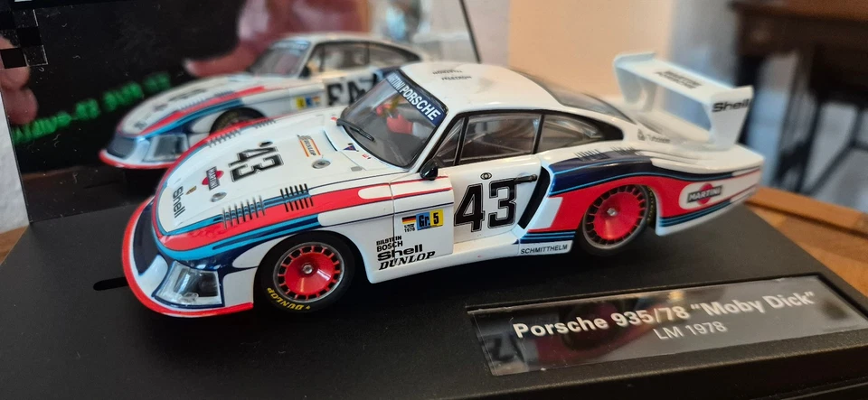 Carrera Evolution Porsche 935/78 Moby Dick LM 1978 #43 Maßstab 1:32 (Martini) - Bild 1 von 4