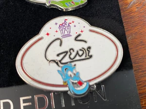 NUEVO DISNEY PARKS ALADDIN GENIE NAME ETIQUETA ESTILO PIN COMERCIAL DISNEYLAND - Imagen 1 de 1