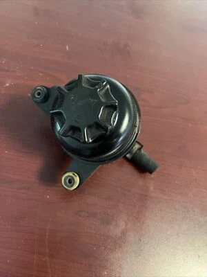 Jaguar X Type 2002-2006 motor 3,0 L dirección asistida bomba depósito tanque botella Foto 1 de 4