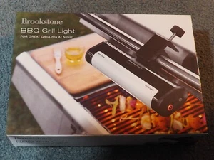New Brookstone BBQ Grill Light Handle-Mount Weather-Proof Auto Shutoff - Picture 1 of 2