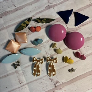 Vintage Earrings Lot 11 Piece 90s 80s Chunky Mix Colorful Z - Picture 1 of 10