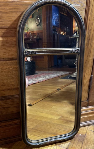 Antique Victorian/deco wall mirror rounded corners with ornamentation Cover