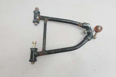 Polaris Dragon 800 RMK 700 900 2006-2010 OEM mano derecha control superior brazo en A Foto 1 de 4