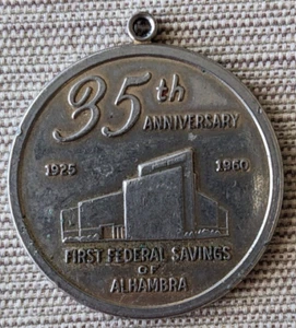 Ficha Medalla First Federal Savings Bank Alhambra California 35 Aniversario 1960 - Imagen 1 de 2