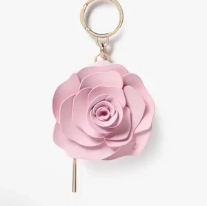 Kate Spade Flor Floral Rosa Rosa Bolso Dije Nuevo Con Etiquetas - Imagen 1 de 6