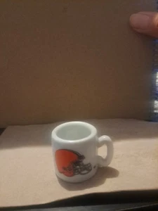 NFL CLEVELAND BROWNS Ceramic Mug VINTAGE 1.25" GOOD CONDITION Pre-owned - Picture 1 of 4