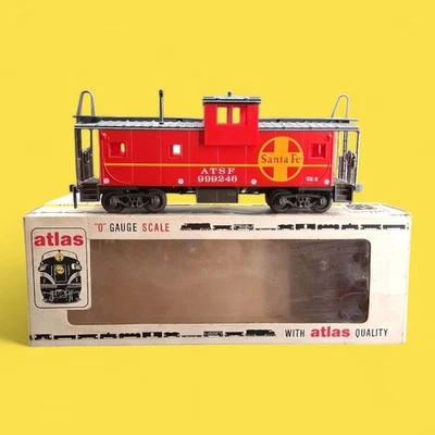 Atlas 6231 Atchiso Topeka Santa Fe Railway ATSF 999246 Caboose O Gauge - Image 1 of 4
