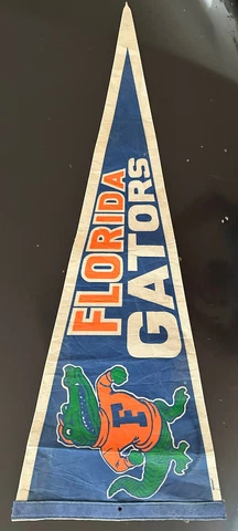 University of Florida Gators Pennant - Wincraft -  Vintage - Felt - 1990s 30” Cover
