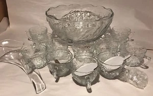 Klarglas Bowle Schüssel Set 12 Tassen, Haken, Schüssel Schöpfkelle Weinblätter Urlaub Party - Bild 1 von 12