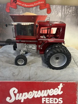 Ertl 1/16 Massey Ferguson 1080 Red Chrome Custom - Image 1 of 4