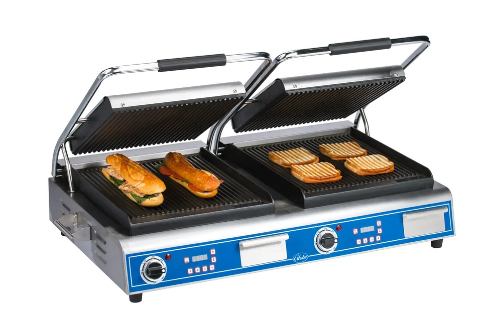 Parrilla doble para sándwich/panini Globe GPGDUE14D con placas ranuradas de 14" x 14" Foto 1 de 1