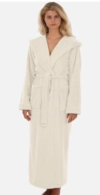 Veami Fleece Long Hooded Bathrobe Medium Size Robe - Image 1 of 4