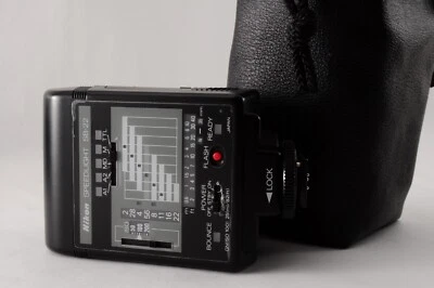 Near MINT Nikon Speedlight SB-22 Shoe Mount Flash w/Case Japan - Image 1 of 4