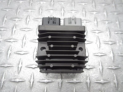 2017 17-21 Ducati Supersport S 939 950 原始设备制造商电压调节器整流器 — 第 1/4 张图片