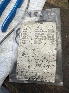 31674  SEAL KIT  CAT PUMPS  3SPX , 3SPX30G1I , 3SPX35GEI ,   OEM  KIT - Picture 1 of 5
