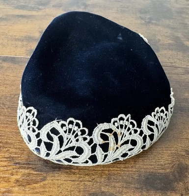 Винтажная кружевная и синяя бархатная шляпа ретро коктейльная вечеринка - Изображение 1 из 4