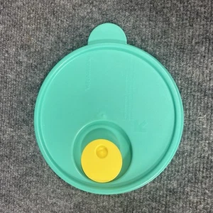 Tupperware CrystalWave Green Microwave Vented Replacement Lid #2648 - Picture 1 of 4