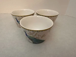 Juego de (3) - Pavo Real Jardín - Porcelana 4 1/2" Cuencos Cónicos - 222 Quinto - Imagen 1 de 7