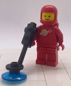 Lego Space Red Spaceman sp005 Classic Space 483 6890 6901 6980 6985 - Picture 1 of 7