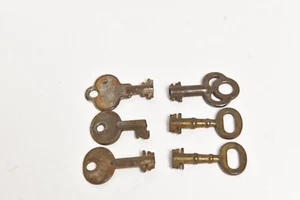6 VINTAGE SKELETON KEYS HOLLOW BARRELS 2 BRASS - Picture 1 of 3