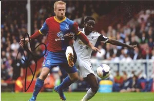 CRYSTAL PALACE * BARRY BANNAN SIGNED 6x4 ACTION PHOTO+COA - Picture 1 of 1