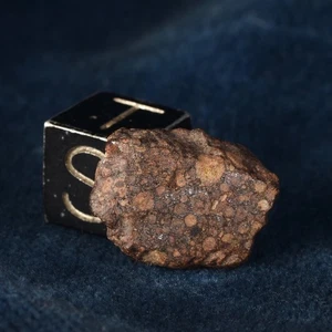 Météorite Erg Chech 008 de 2,17 g Chondrite Carbonée de Type CR2 - Imagen 1 de 11