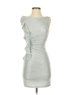 Vestido de coquetel feminino Hailey Logan prata XS - Imagem 1 de 4