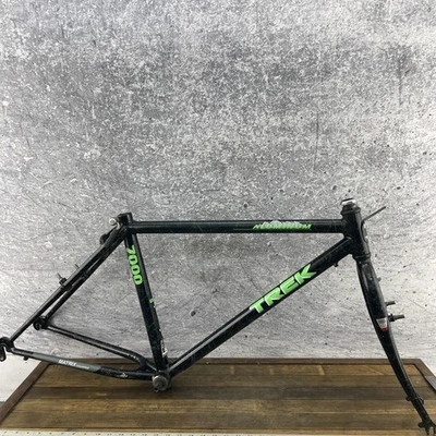 Vintage Trek 7000 Mountain Bike Frame 17 Inch Splatter 26 Wheel USA 90s MTB Cafe - Image 1 of 4